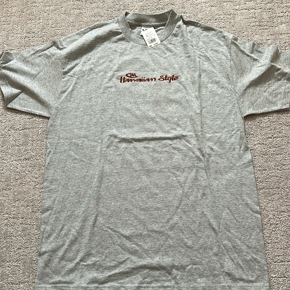 NWT men’s t shirt Hawaiian Style